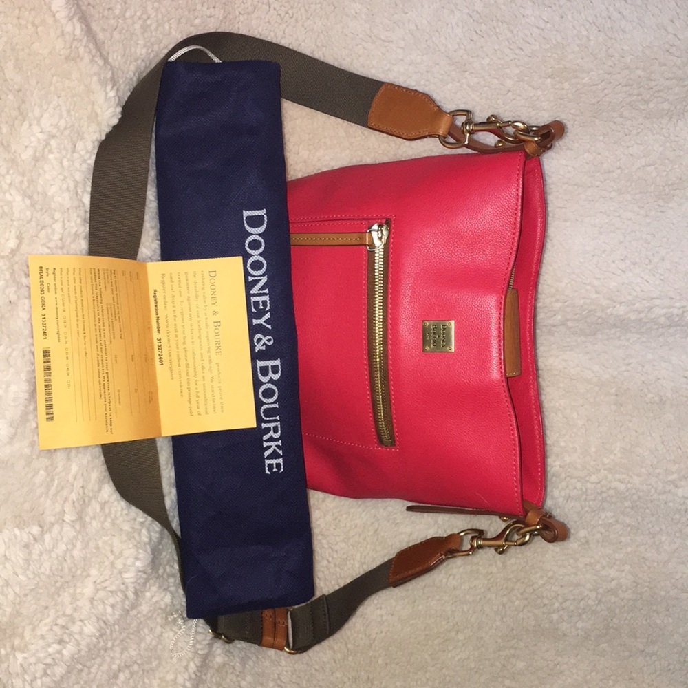 Dooney & Bourke Cross Body Bag